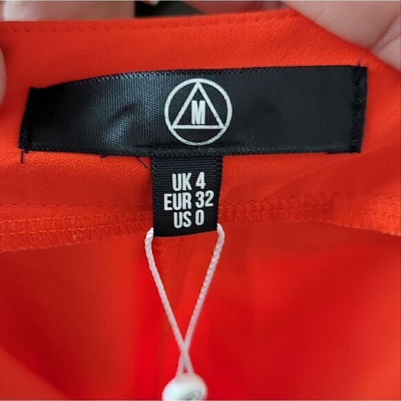 NWT- MISSGUIDED Mini Skort - Picture 9 of 9